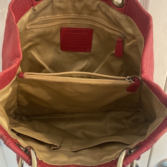 Coach purse - Picture 2 of 2